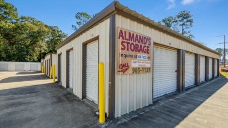 Drive up storage unit with sign for Almands Self Storage in Moultrie.