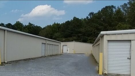 Exterior of storage facility in Sylacauga, AL.