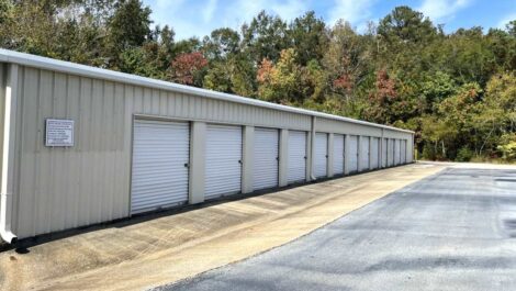 Exterior of storage units in Childersburg, AL.