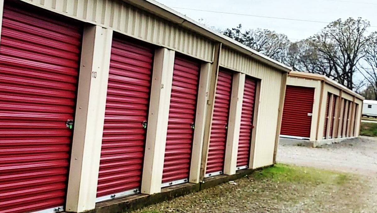 SelfStorage Units in Star City, AR 1 First Month Rent