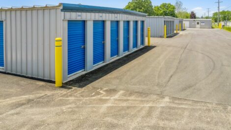 Storage units at Zanesville Best Storage in Zanesville, OH.