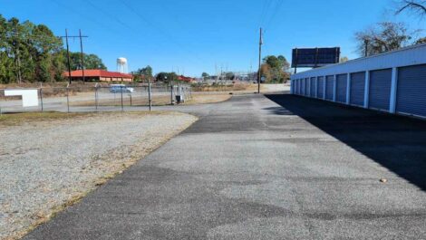 Drive way at Copper Safe Storage in Tifton.