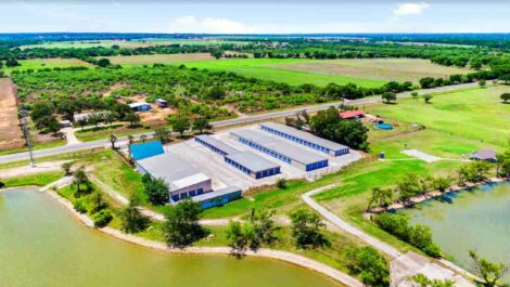 Outdoor view of Riverway Storage Lytle, Texas.