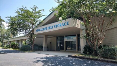 Exterior of Apalachee Storage rental office in Tallahassee, FL.