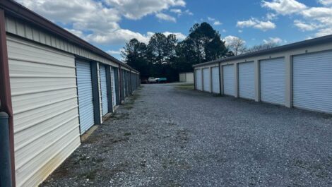 Drive-up units at Cedartown Climate Storage and Drive Up.