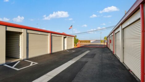 Outdoor storage facility with a large drive up area.