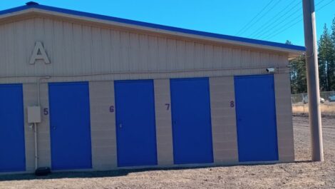 Storage building at Discount Mini Storage.